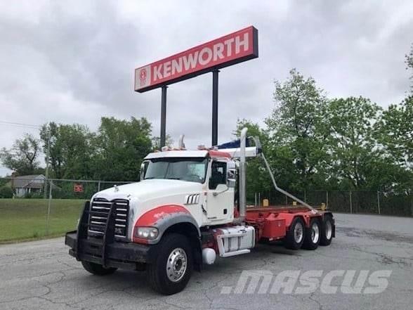 Mack GRANITE GU713 Renovationslastbiler