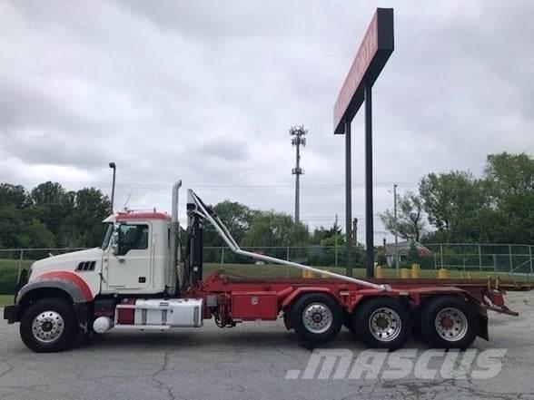 Mack GRANITE GU713 Renovationslastbiler