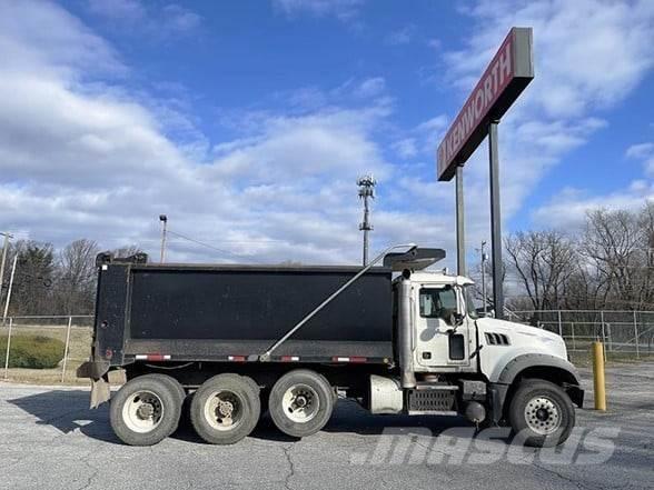Mack GRANITE GU713 Lastbiler med tip