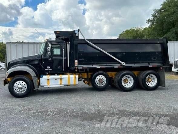 Mack GRANITE GU713 Lastbiler med tip