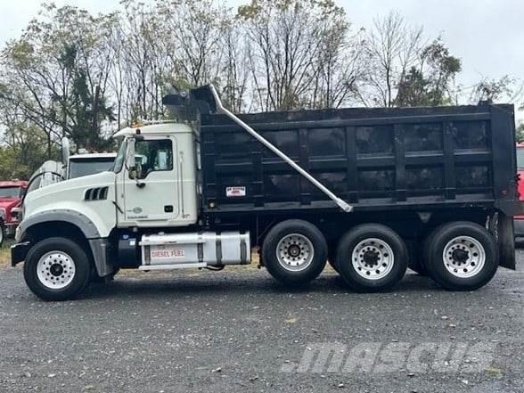 Mack GRANITE GU713 Lastbiler med tip