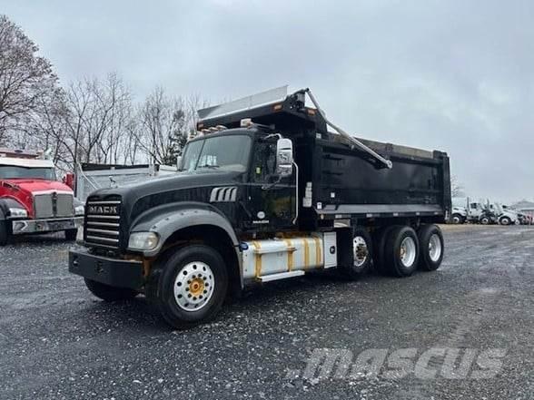 Mack GRANITE GU713 Lastbiler med tip