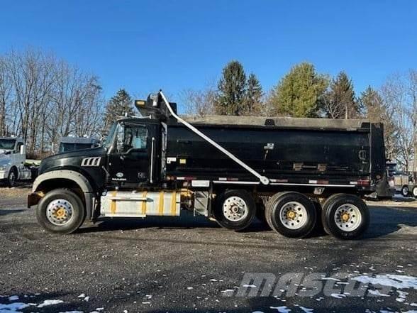 Mack GRANITE GU713 Lastbiler med tip
