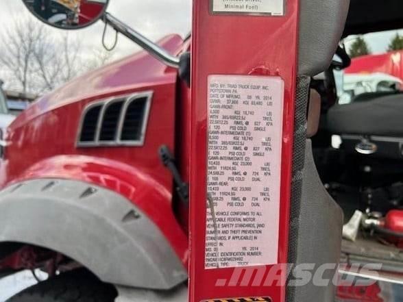 Mack GRANITE GU813 Lastbiler med tip