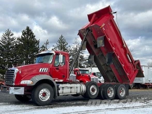 Mack GRANITE GU813 Lastbiler med tip