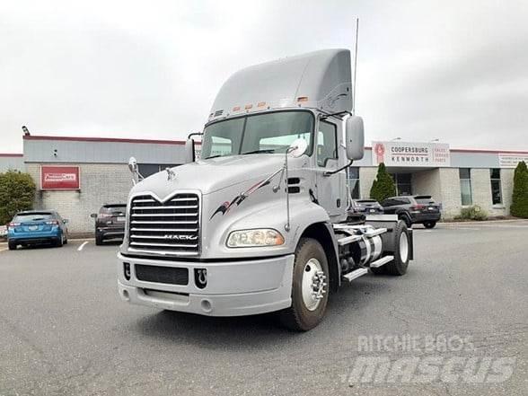 Mack PINNACLE CXU612 Trækkere