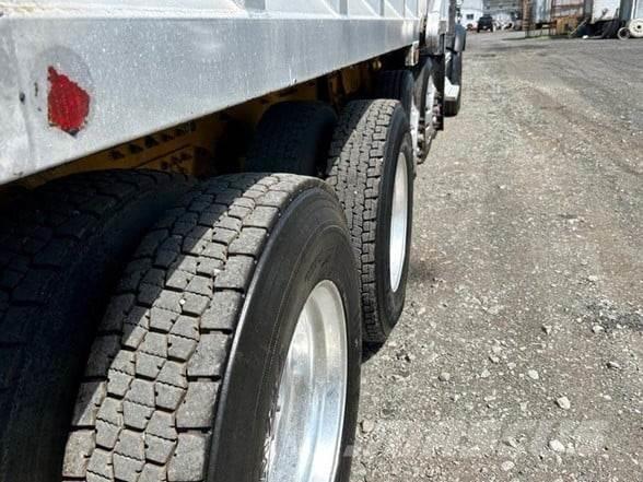 Peterbilt 567 Lastbiler med tip