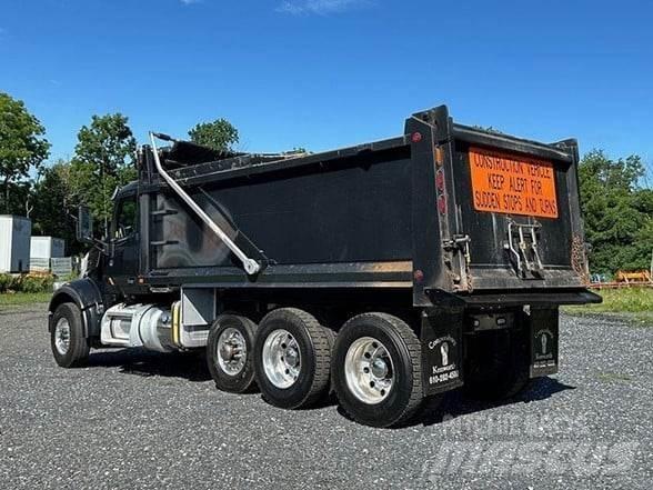 Peterbilt 567 Lastbiler med tip