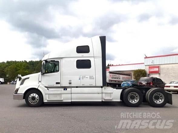 Volvo VNL64T780 Trækkere