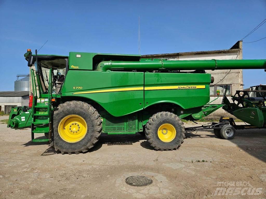 John Deere S770 Mejetærskere