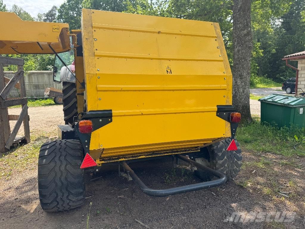 New Holland BR 6090 Rundballe-pressere
