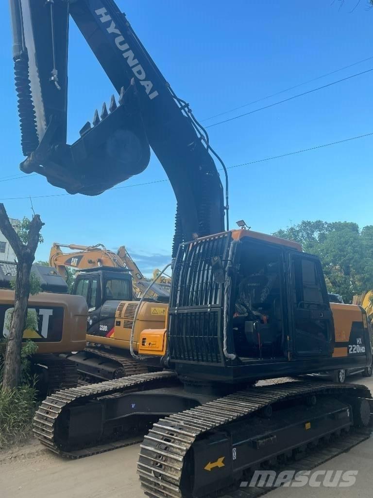 Hyundai 220HX Gravemaskiner på larvebånd