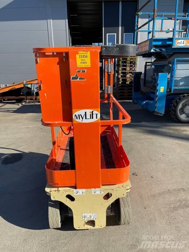 JLG 1230 Saxlifte