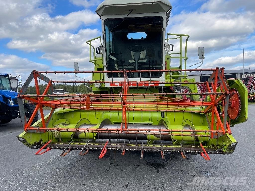 CLAAS Dominator 48 Mejetærskere