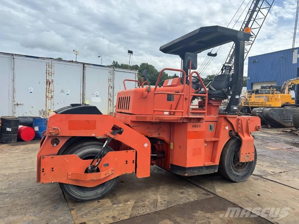 Sakai GW 750-2 Tromle med luftdæk