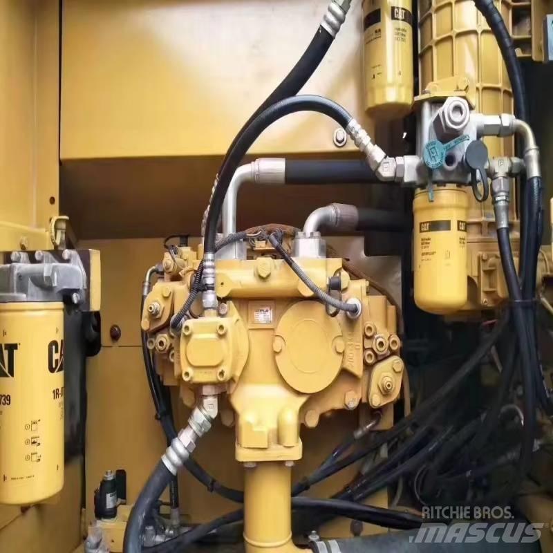 CAT 325 D Gravemaskiner på larvebånd