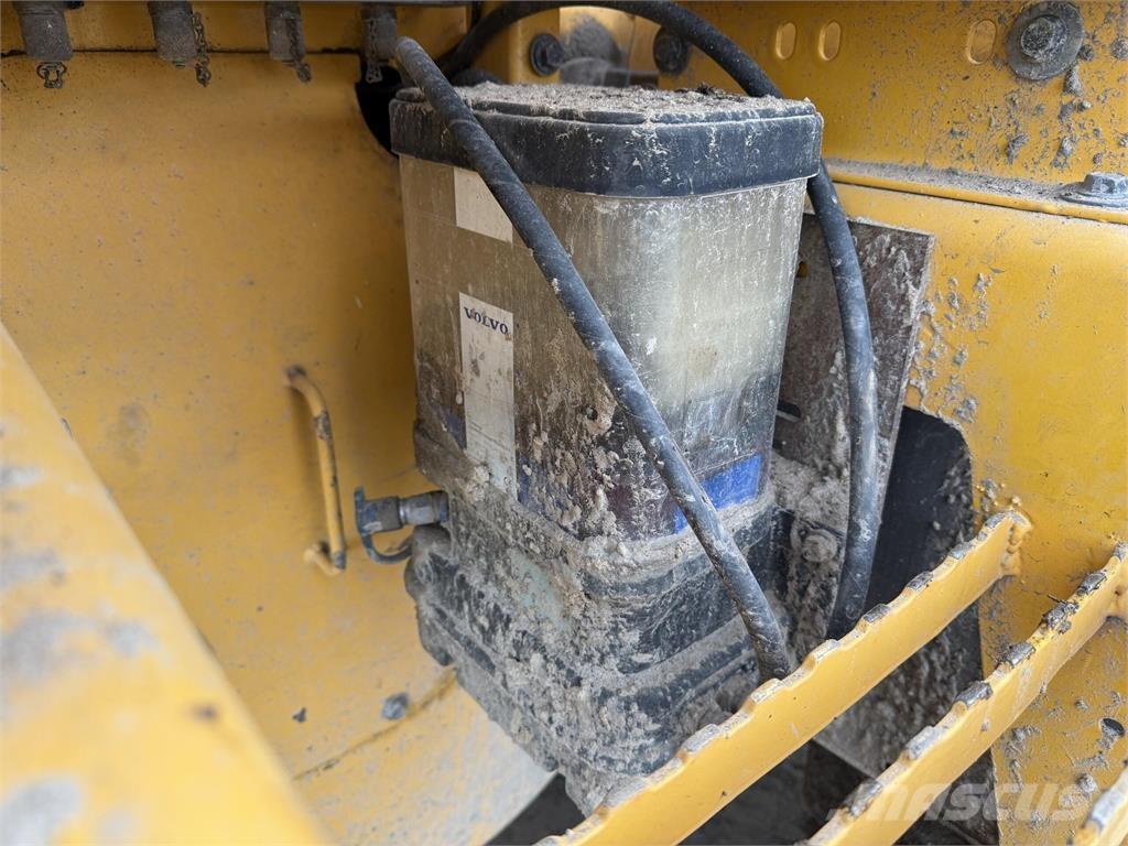 Volvo L120F Læssemaskiner på hjul