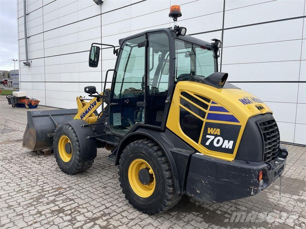 Komatsu WA70M-8EO Læssere