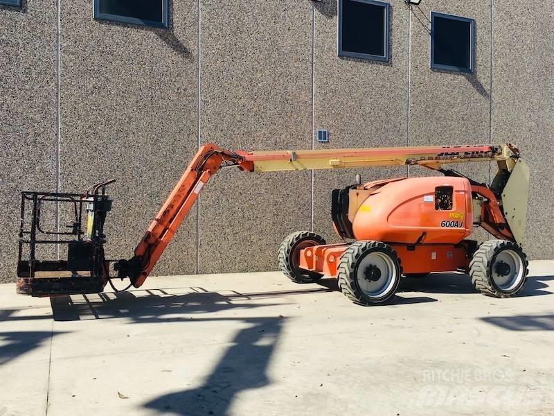 JLG 600 AJ Bomlifte med knækarm