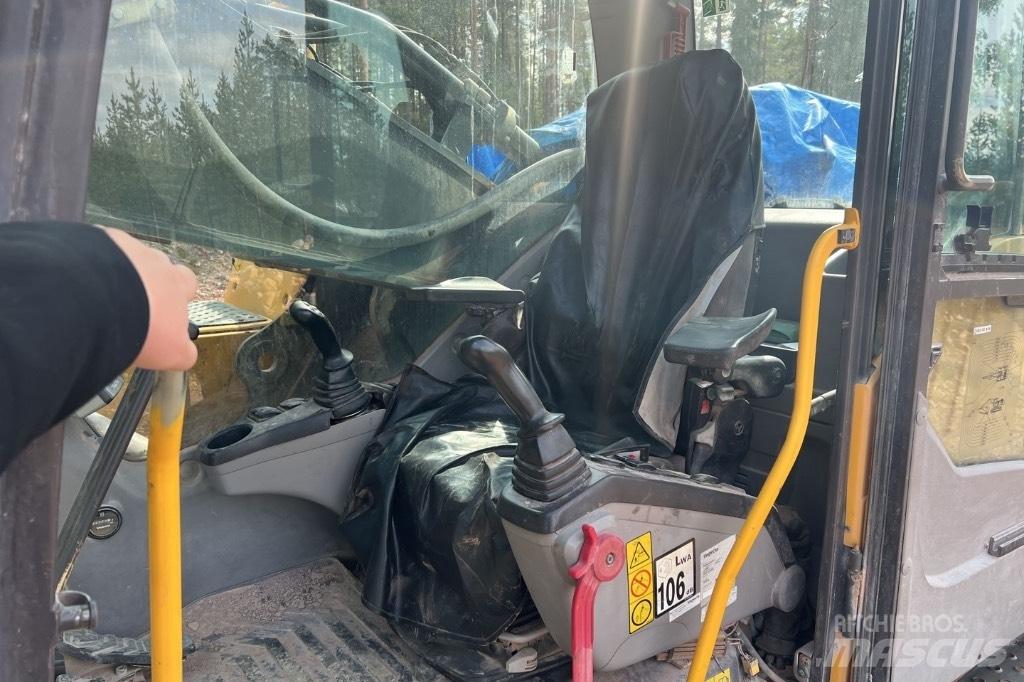 Volvo 460CL Gravemaskiner på larvebånd
