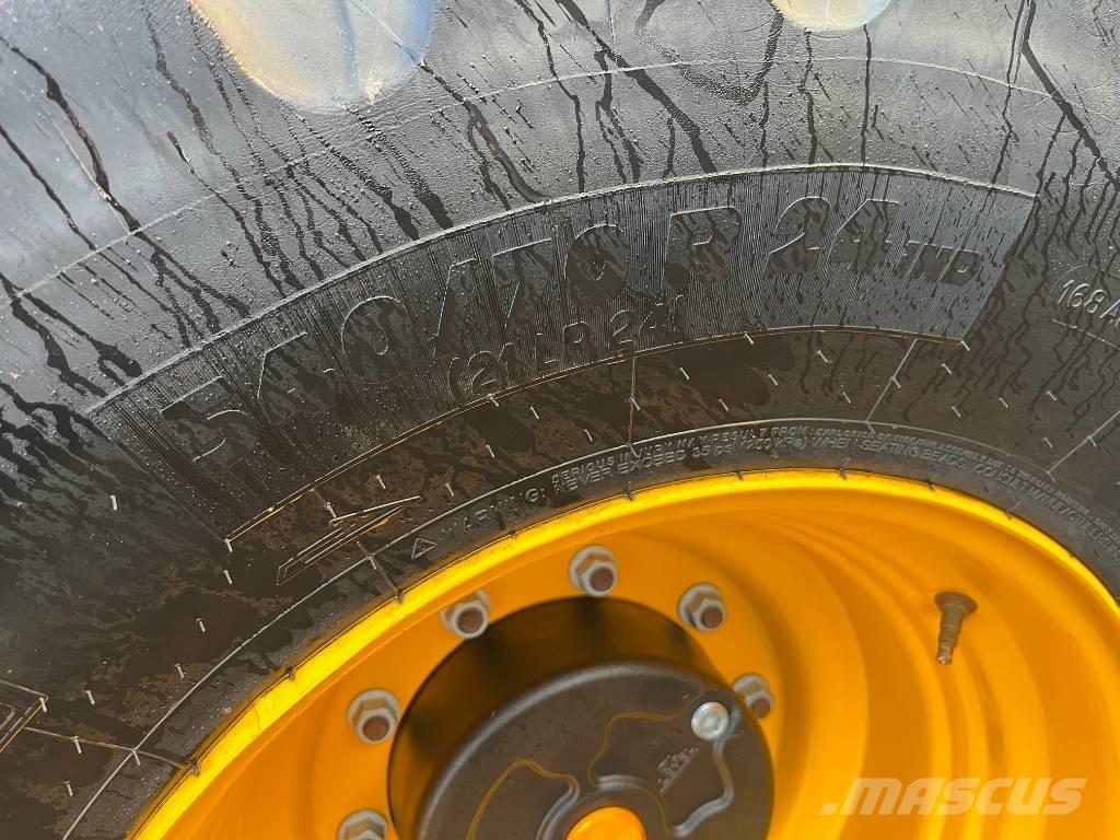 JCB 413 S Læssemaskiner på hjul