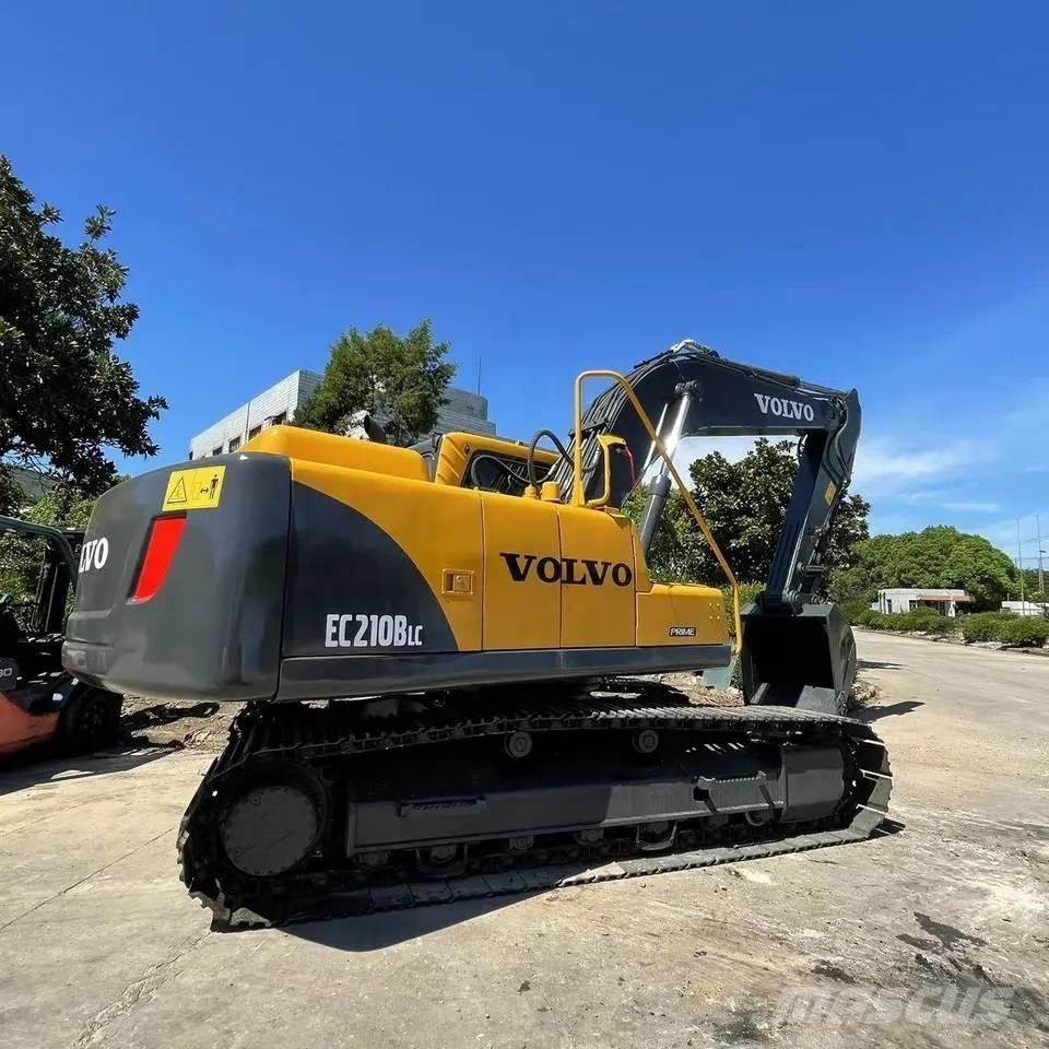 Volvo EC210B Gravemaskiner på larvebånd