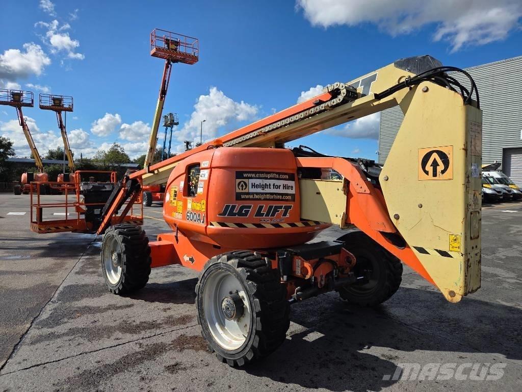 JLG 600 AJ Bomlifte med knækarm