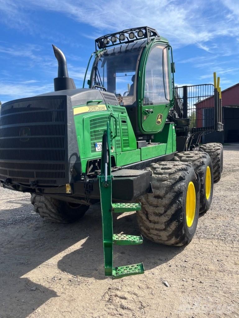 John Deere 1510G Udkørselsmaskiner