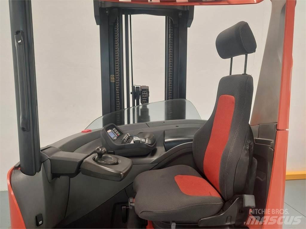 BT RRE 140 H Reachtruck