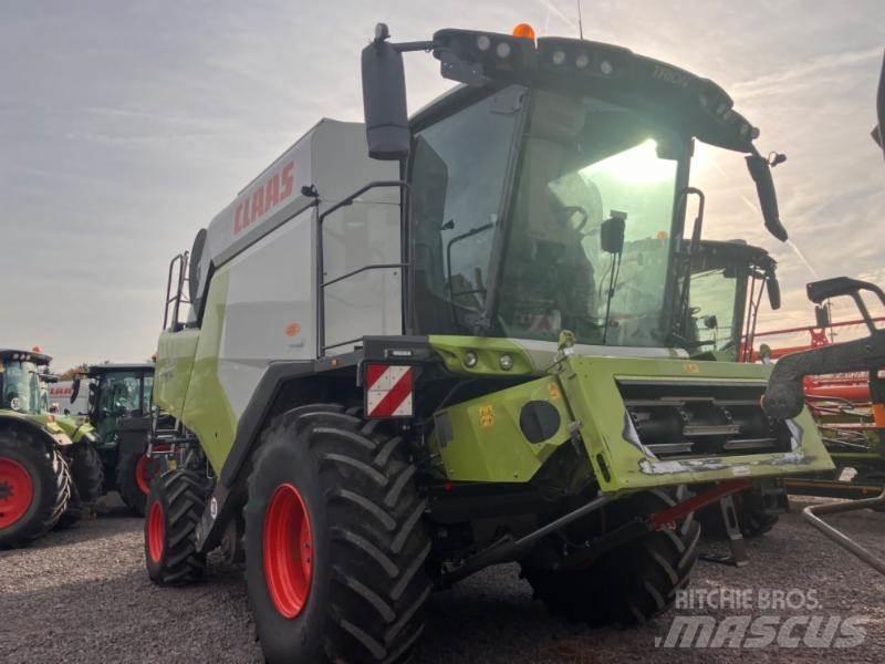 CLAAS TRION 530 Mejetærskere