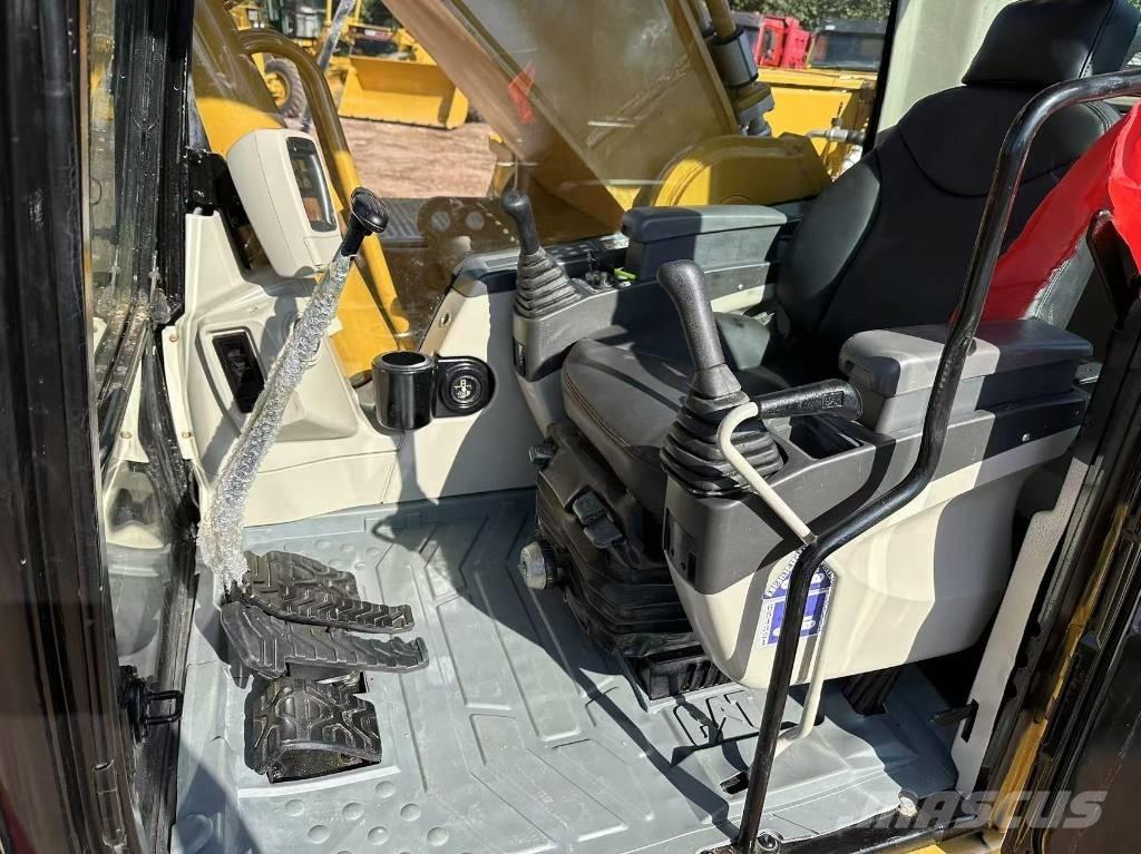 CAT 330 C Gravemaskiner på larvebånd