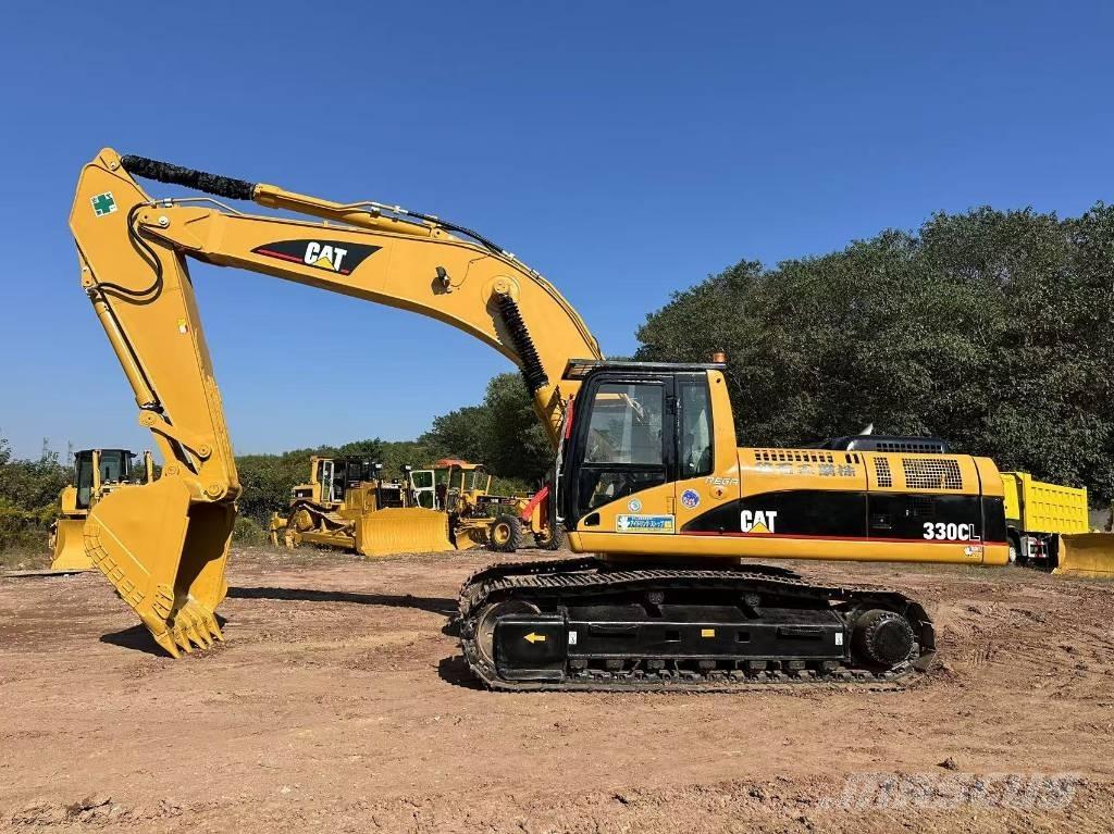 CAT 330 C Gravemaskiner på larvebånd