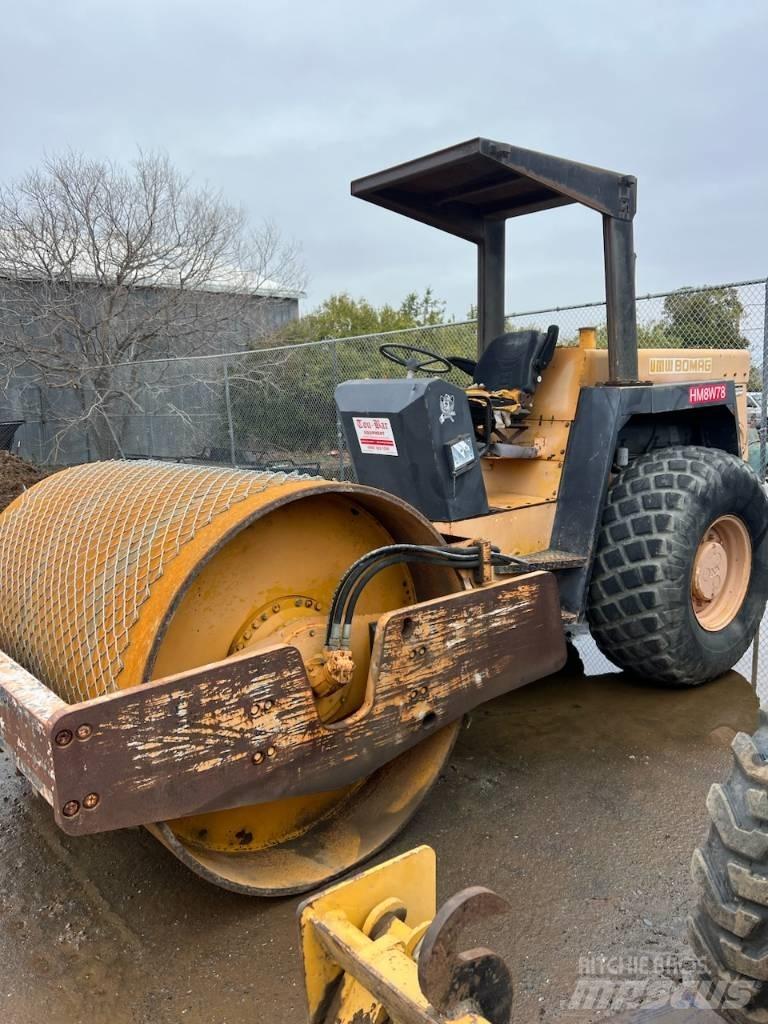 Bomag BW212D-2 Enkelt tromle