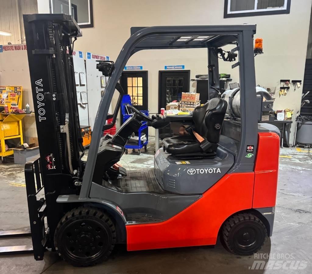 Toyota 8 FGCU 25 Gaffeltrucks - andre