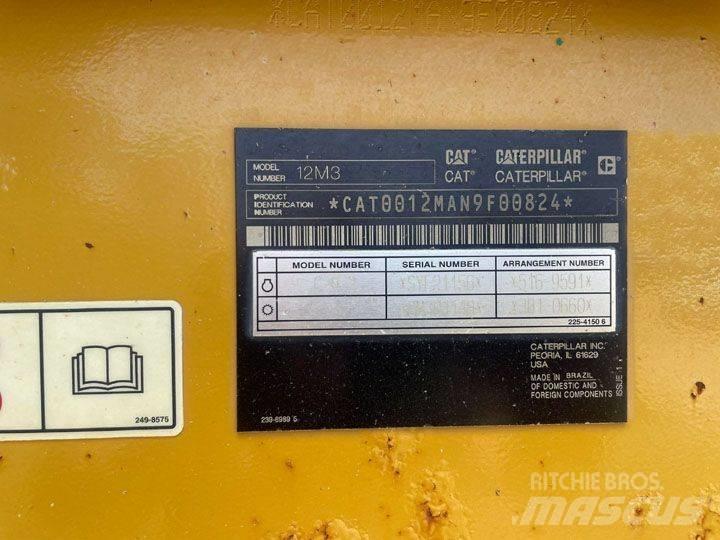 CAT 12 M 3 Vejhøvle / Gradere