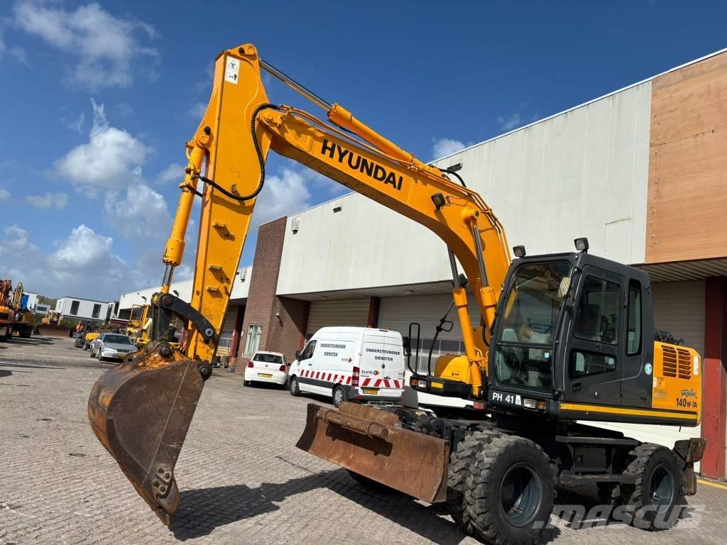 Hyundai 140W-7A Gravemaskiner på hjul