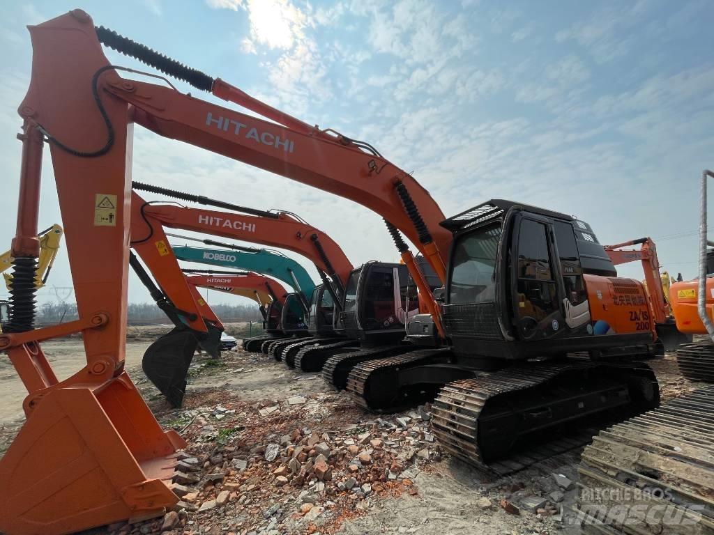 Hitachi ZX 200 Gravemaskiner på larvebånd