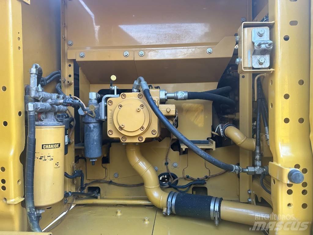 CAT 320 GC Gravemaskiner på larvebånd