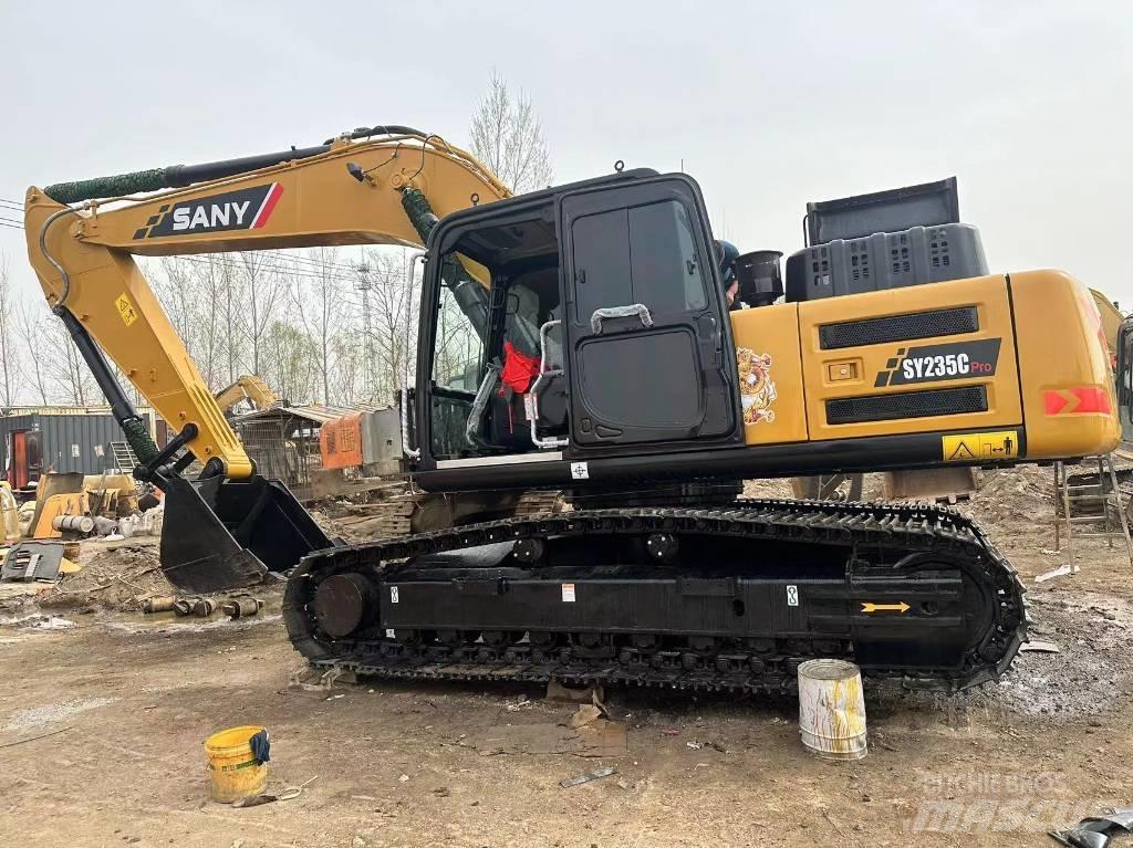 Sany SY 235 C Gravemaskiner på larvebånd