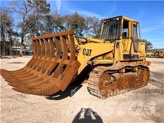 CAT 973 LGP Larvebåndslæssere