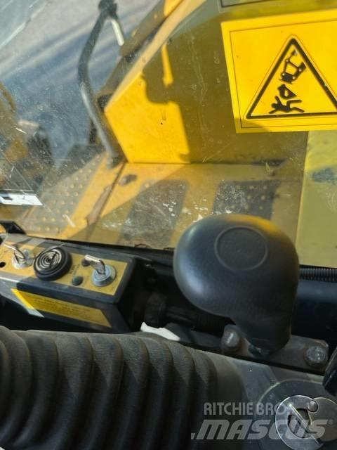 Komatsu PC 118 MR-8 Gravemaskiner på larvebånd