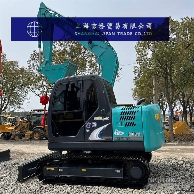 Kobelco SK 75 Midi-gravemaskiner 7t - 12t
