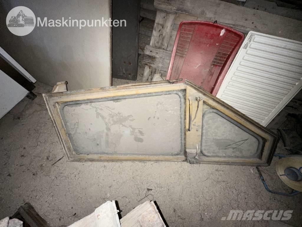 Hymas Traktorgrävare Rendegravere
