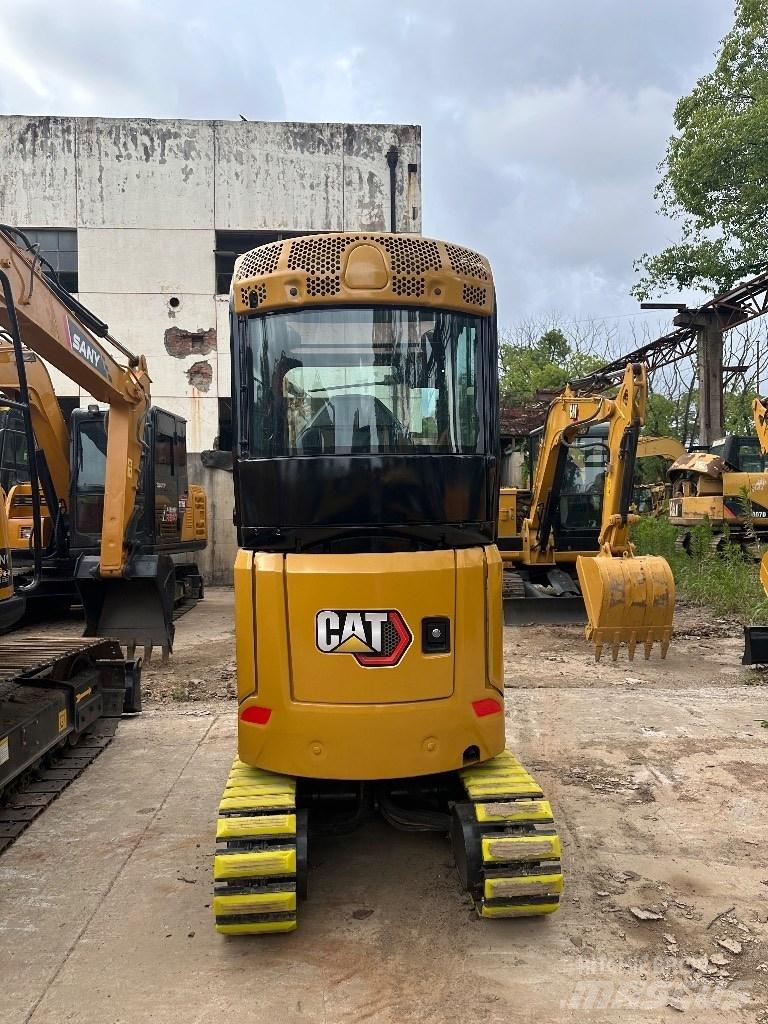 CAT 302 Minigravemaskiner
