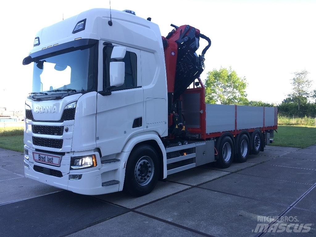 Scania R 560 Lastbil med kran