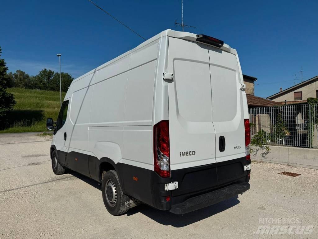 Iveco Daily 35s14 Varevogne