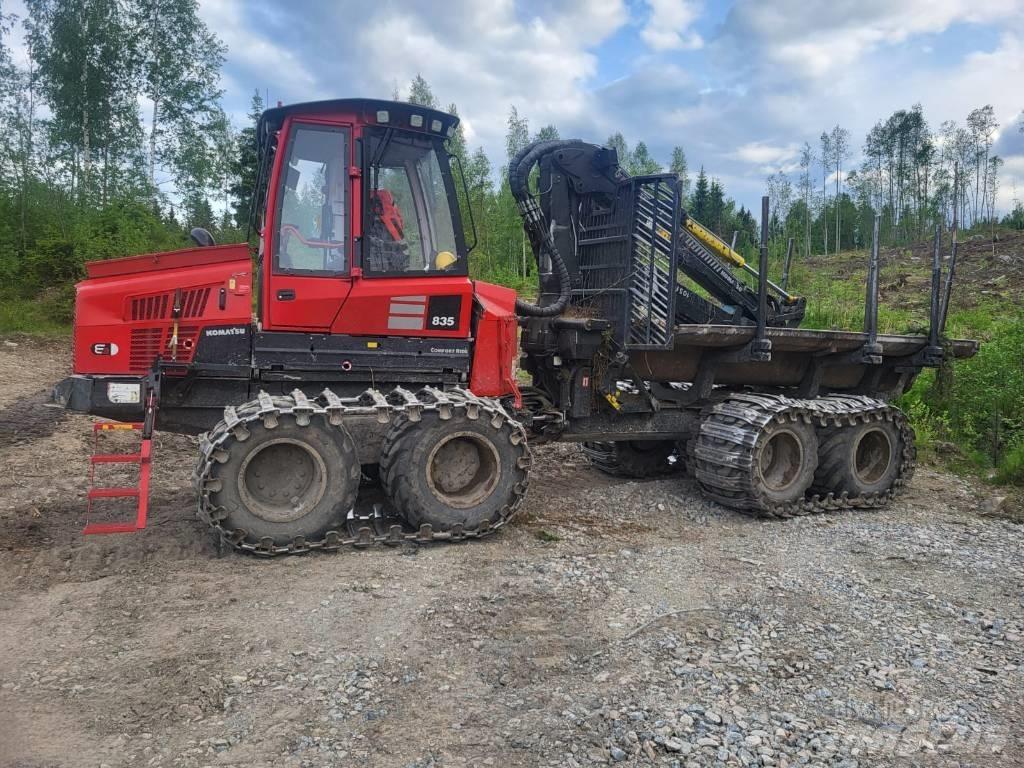 Komatsu 835 Udkørselsmaskiner