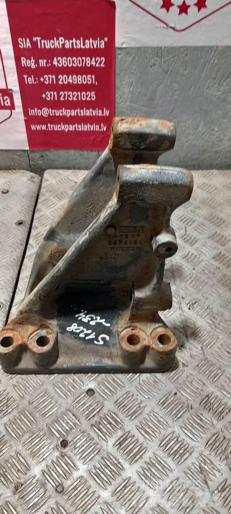 Scania 94 D Chassis og suspension