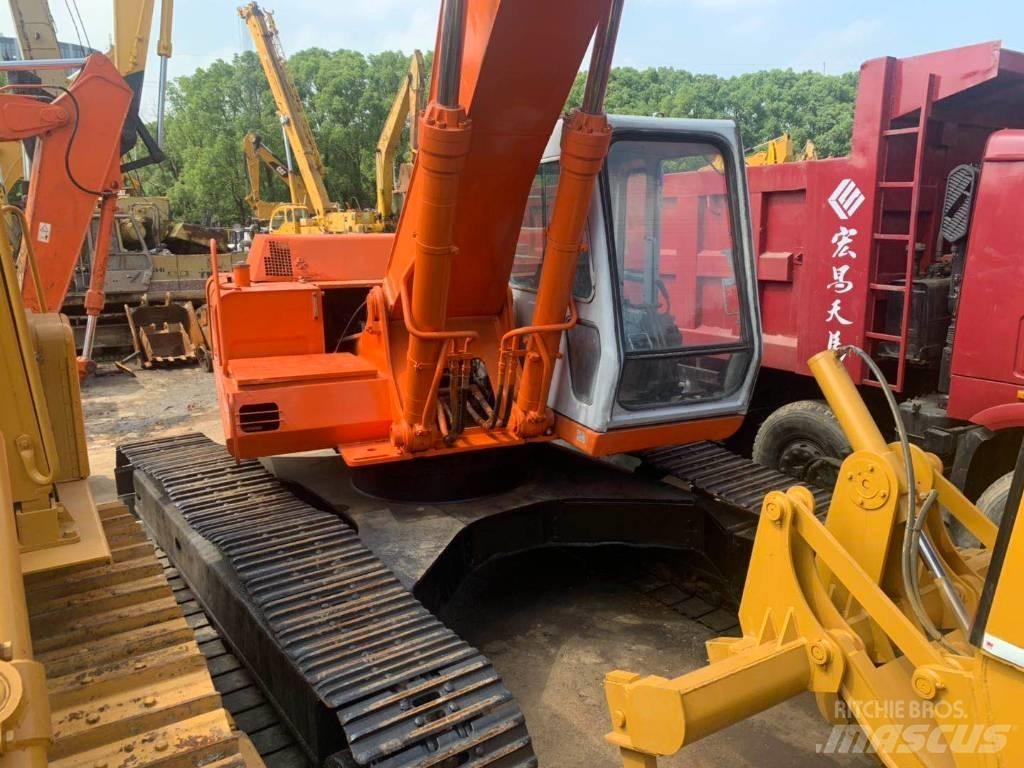 Hitachi EX300 Gravemaskiner på larvebånd