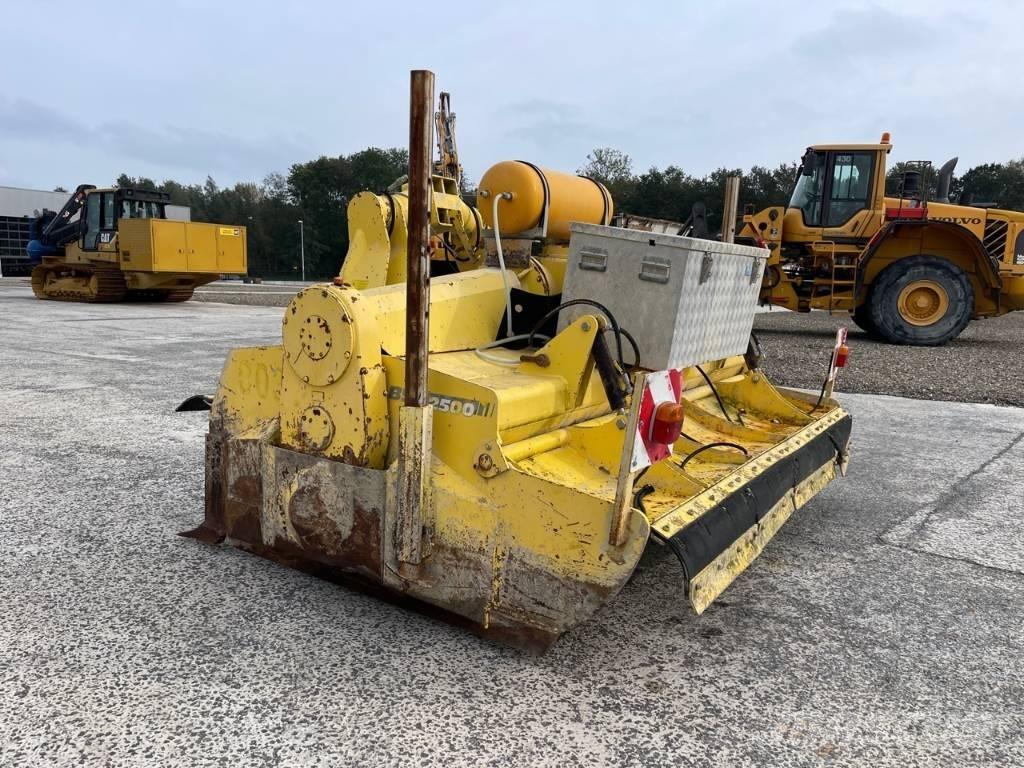 Bomag BSF 2500 Asfaltrecyclere